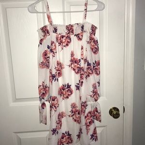 Short, floral dress!